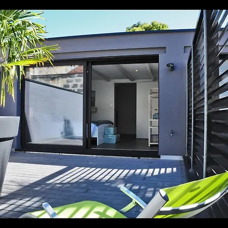 La Dependance By Cocoonr Apartment Bordeaux Room photo